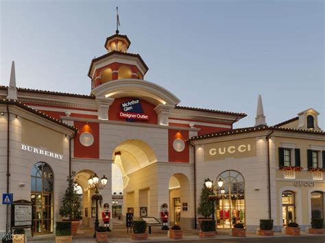 Outlet Shopping in Italy: Serravalle Designer Outlet .